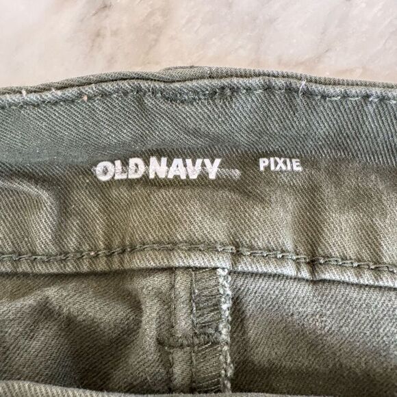 Old Navy Pixie Flat Front Pants Army Green cotton Stretch ankle size 20 - Picture 3 of 7